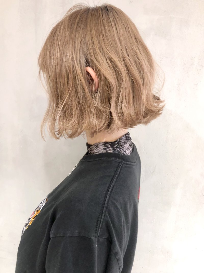 ブロンドミニボブ_ココアブラウンフリンジウェーブ_ba277622