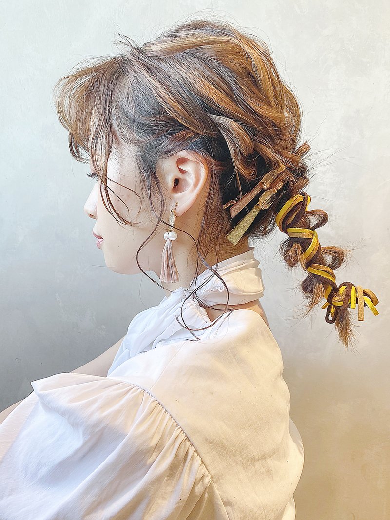 紐アレンジポニー_ローライトスリークボブ厚めバング_37546
