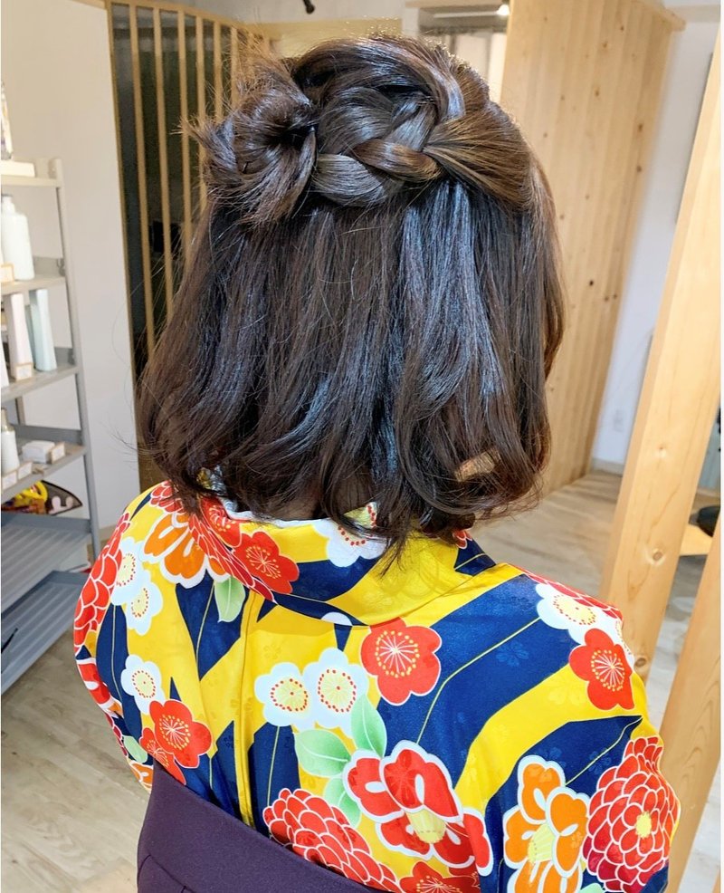 21年成人式 振袖 ショートヘアで可愛いを手に入れよ ホットペッパービューティーマガジン
