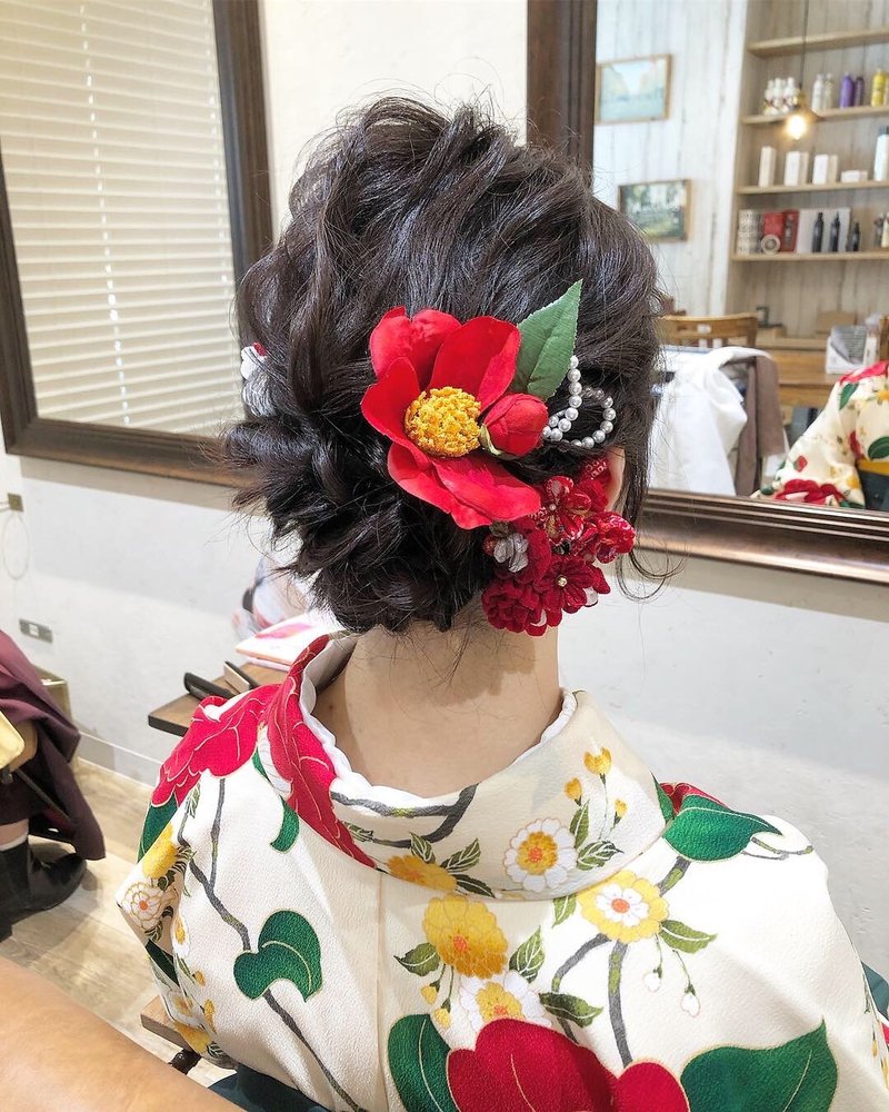 ボブヘアさん必見 成人式は誰よりも目立ちたい 華やかヘアスタイル特集 ホットペッパービューティーマガジン