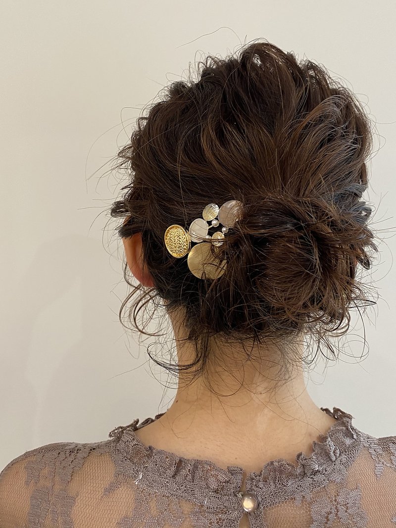 ミディアムヘア向け 簡単アレンジ大特集 これだけ知ってれば脱マンネリ ホットペッパービューティーマガジン