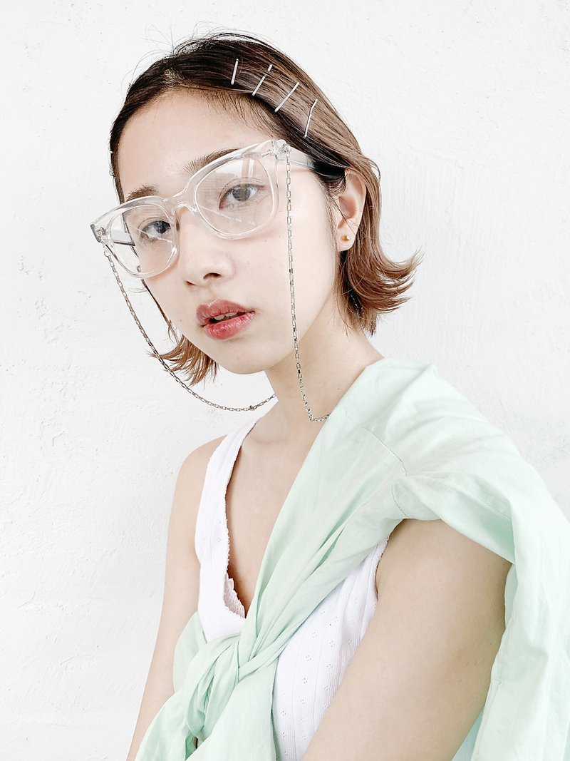 ダブルバング で毎日イメチェン メリットとおすすめアレンジを紹介 ホットペッパービューティーマガジン