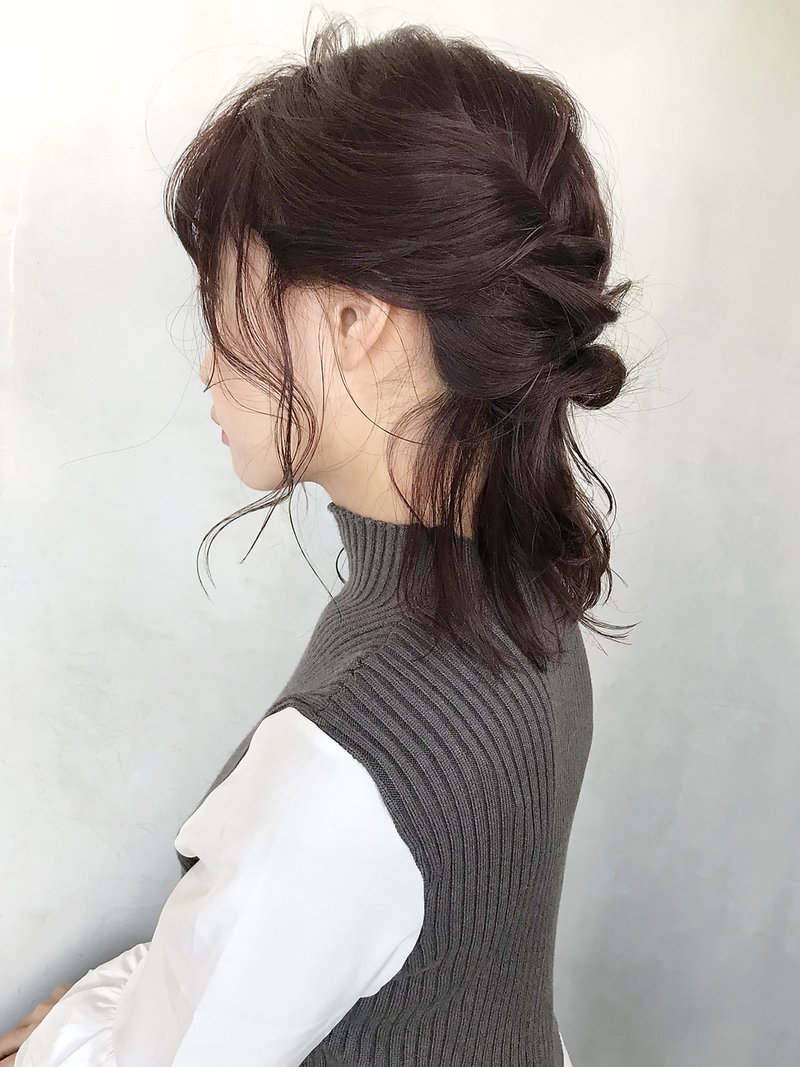 ハーフアップの簡単なやり方 レングス別かけ算ヘアアレンジでもっとおしゃれに ホットペッパービューティーマガジン