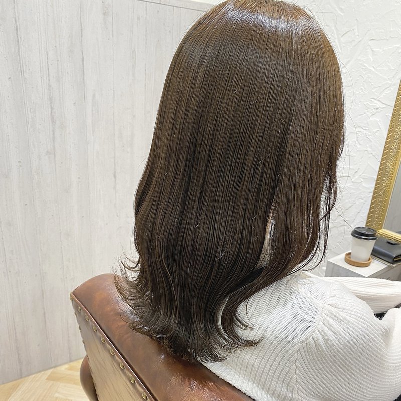 21年を チョコレート色で先取りする 甘さと艶感たっぷりなヘアカラーを解剖 ホットペッパービューティーマガジン