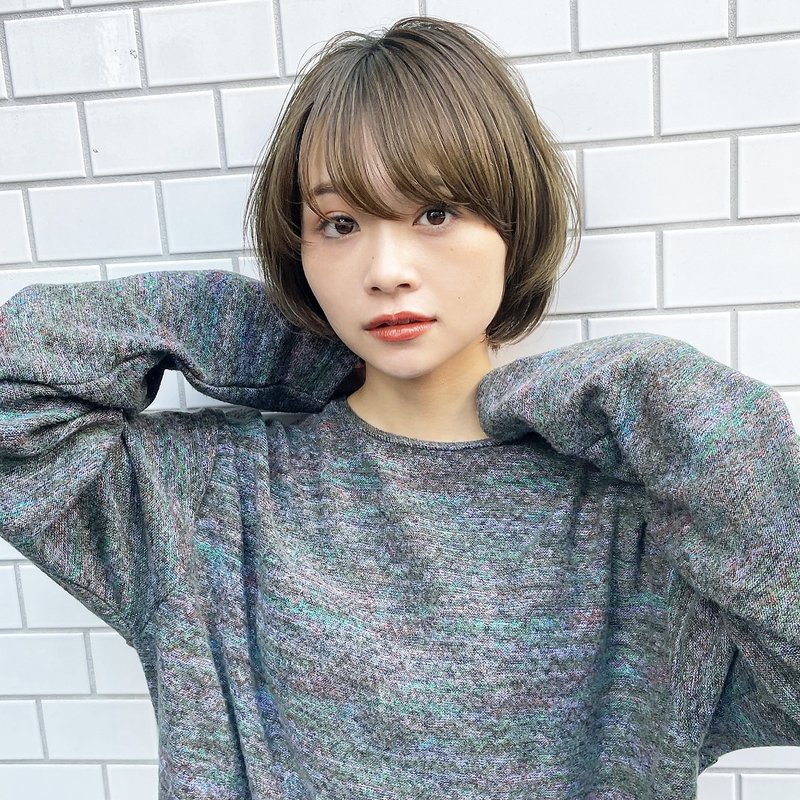 【Chill】冬におすすめ！大人かわいいオリーブカラー小顔艶BOB