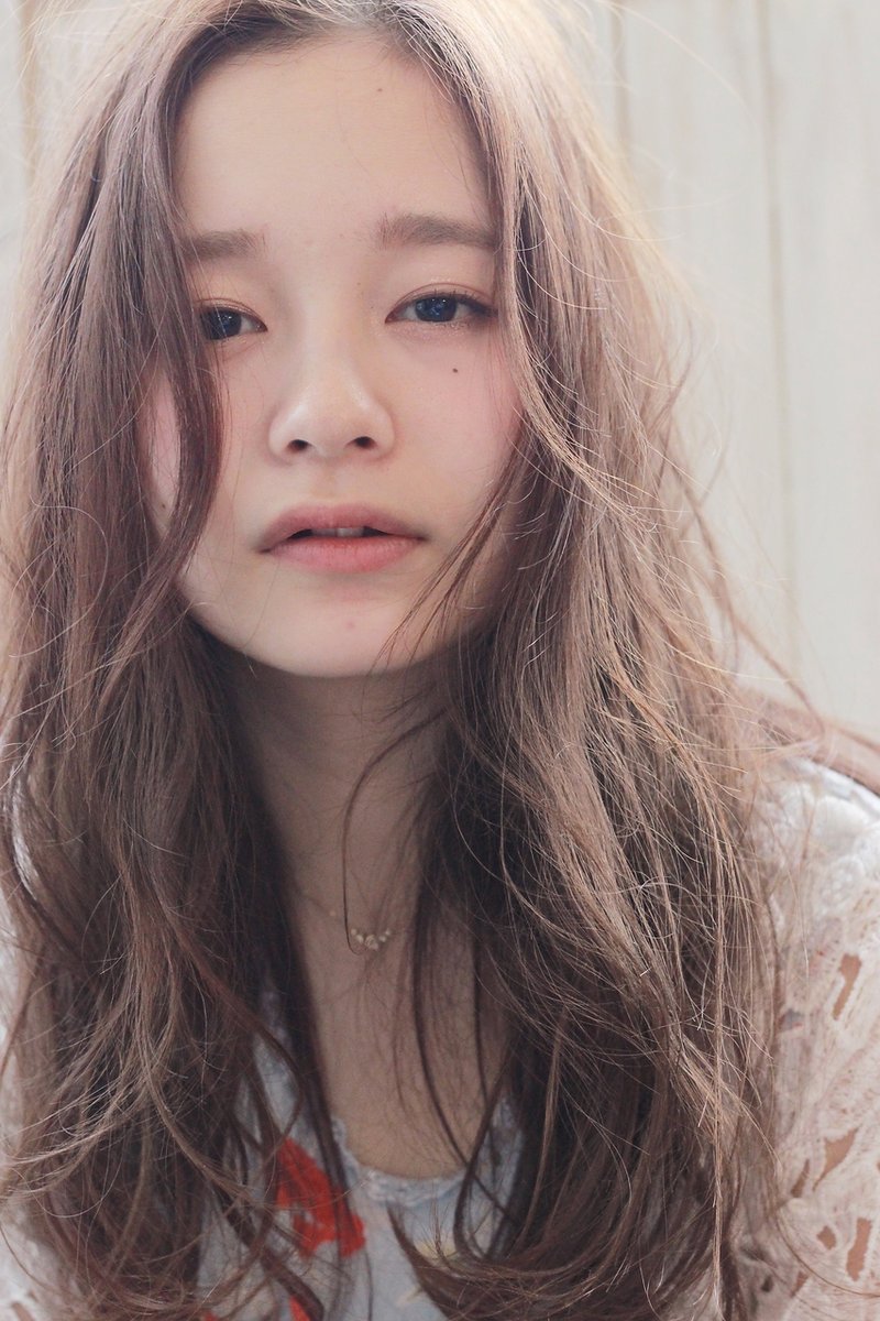 plumystyle☆センターパート×ハニーヘアー×マーメイドアッシュ