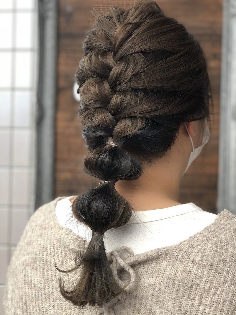 編み込みアレンジ インナーカラー
