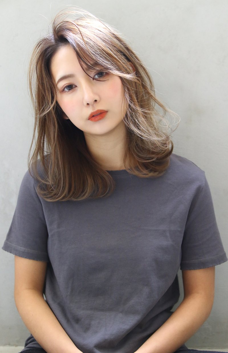 ショート ロングまで 韓国女優風 セクシーかきあげ前髪スタイルの作り方 ホットペッパービューティーマガジン ショート ロングまで 韓国女優風 セクシーかきあげ前髪スタイルの作り方 ホットペッパービューティーマガジン