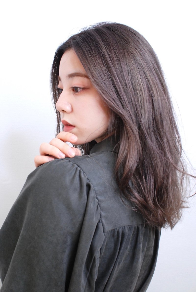 地毛卒業 初めてのヘアカラーどうする 美容院での頼み方と注意点 ホットペッパービューティーマガジン 地毛卒業 初めてのヘアカラーどうする 美容院での頼み方と注意点 ホットペッパービューティーマガジン