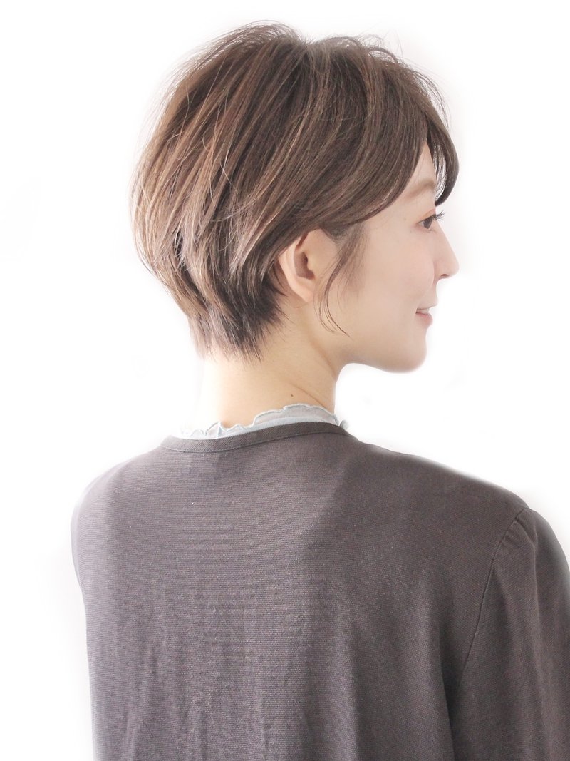大人のオフィスショート／アッシュベージュ／30代40代
