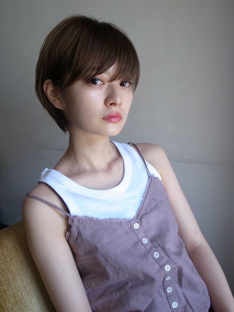 〔people〕甘すぎないけど女性らしいショートヘア