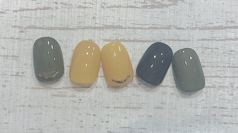 オータムカラーネイル