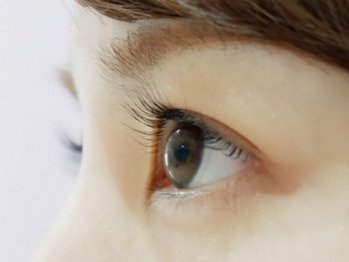 一重さん必見 まつげパーマで ナチュラルぱっちりおめめに大変身 ホットペッパービューティーマガジン