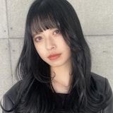 ブルベ冬に似合う髪色は？2026年版ウィンター向け明るめ暗めヘアカラーガイド