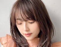 アッシュブラウンってどんな髪色?似合う人や明るめ暗めのヘアカラーサンプル