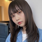 【2026年版】アッシュ系髪色一覧。ブリーチありなしの仕上がり、色落ち、似合う色の選び方