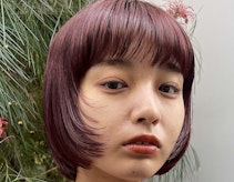 ボルドーってどんな髪色?ブリーチ有無から明るめ暗め別カラーサンプルまで