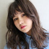 ココアブラウンってどんな髪色？同系色との違いからブリーチ有無の色味まで