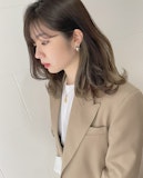卒業式はスーツでも華やかな髪型に！きちんとしながら今っぽいヘアスタイル特集♡