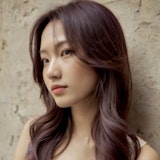 パープルってどんな髪色?6種の紫カラー見本やブリーチの必要性をチェック