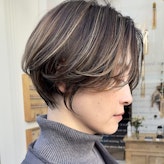 白髪が目立たないヘアカラーを知りたい。年代ごとの取り入れ方とおすすめ5大カラー