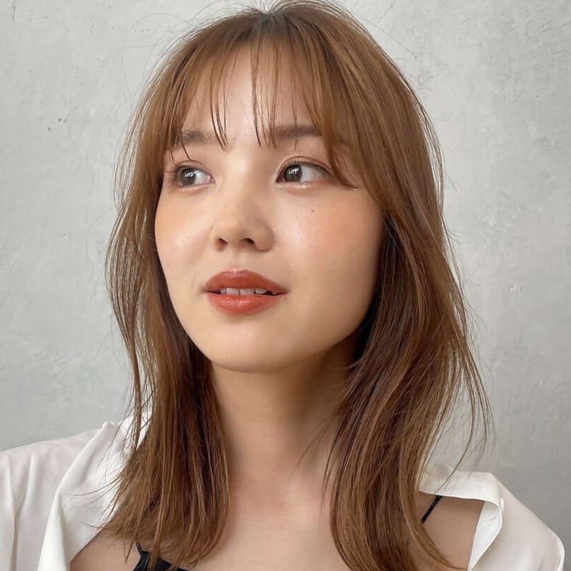 ベージュブラウンってどんな髪色?色の魅力と厳選16カラーカタログを紹介のサムネイル画像