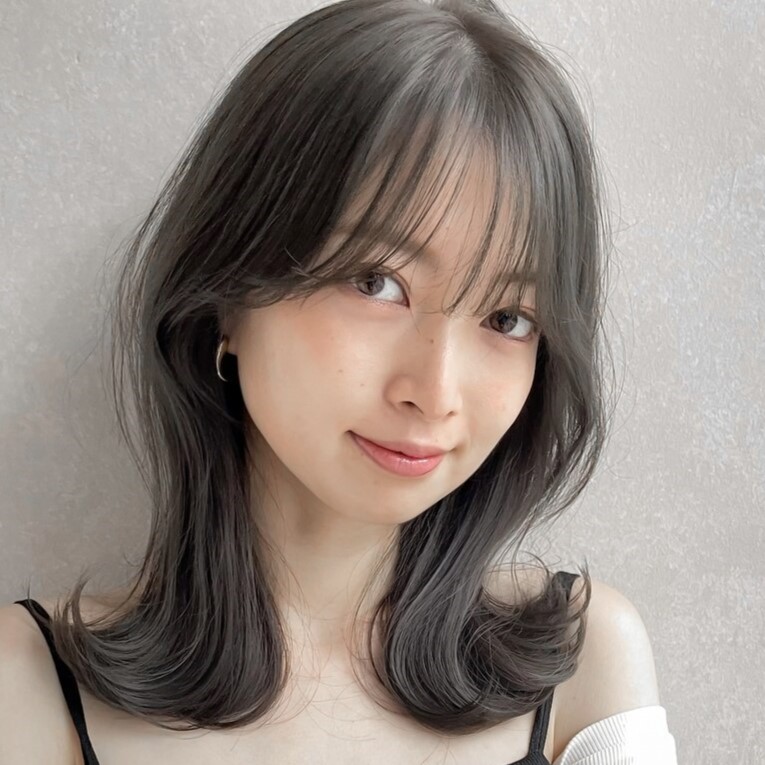 2025年春のヘアカラーガイド。髪色迷子に贈る最旬3大カラーと定番カラー｜ホットペッパービューティーマガジン