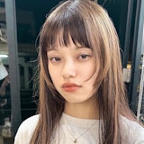 アンブレラカラーってどんなヘアカラー?気になるオーダーのキーポイントやサンプル解説