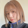 ミルクティーベージュってどんな髪色？ブリーチ有無の違いとヘアカラー見本集