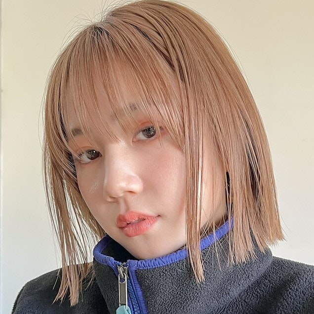 ミルクティーベージュってどんな髪色？ブリーチ有無の違いとヘアカラー見本集のサムネイル画像