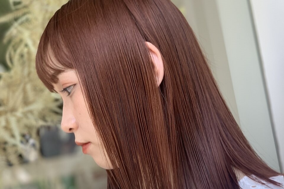 縮毛矯正とは？受けるメリットからサロンの選び方までQ&Aで解説