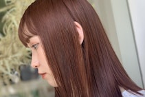 縮毛矯正とは？受けるメリットからサロンの選び方までQ&Aで解説