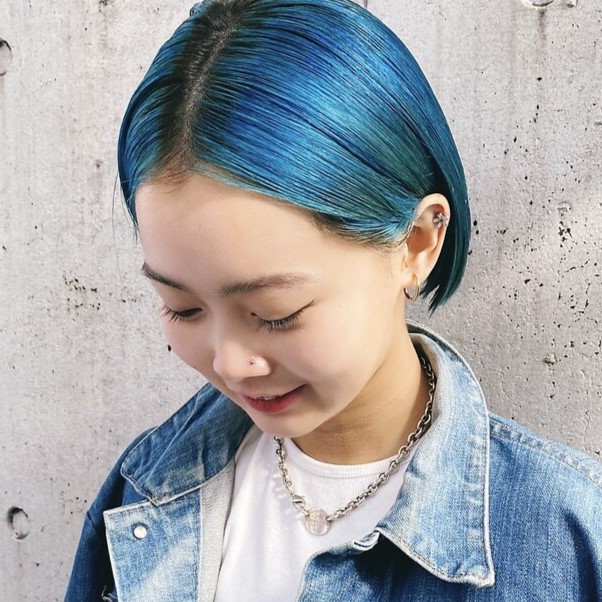 ターコイズブルー bf1f7a4d-14c4-49b4-b227-