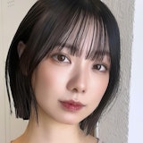 黒髪でもっと垢抜ける。学生・大人別に見るそのポイントとスタイル例