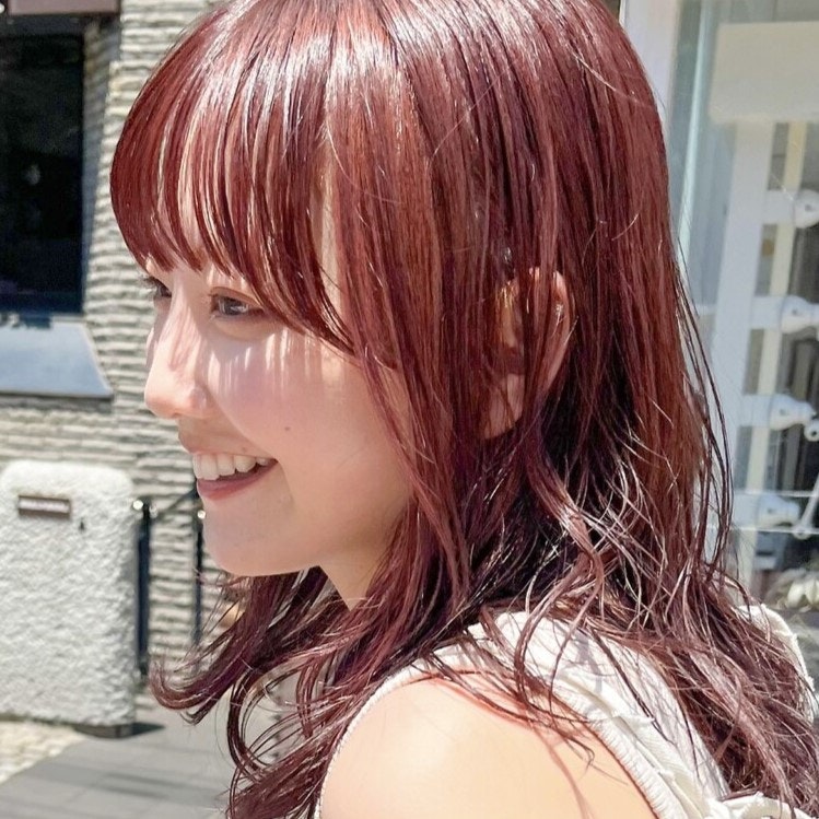 2025年春のヘアカラーガイド。髪色迷子に贈る最旬3大カラーと定番  