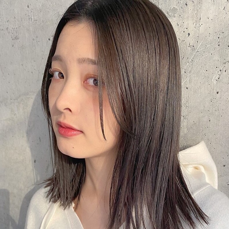 グリーン系カラーの特徴は?ブリーチありなしの違いから暗め&明るめのサンプルまでのサムネイル画像