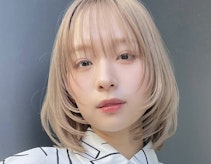 ブロンドの髪色サンプルまとめ。金髪との違いやブリーチ回数、色落ちも解説