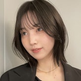 暗めの髪色をパーソナルカラー別に紹介。注目の暗髪カラーサンプルも