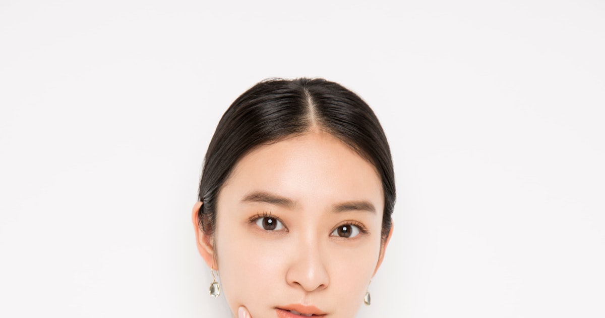 武井咲インタビュー 剣心役の佐藤健さんに みんなが食らいついていく現場でした ホットペッパービューティーマガジン 武井咲インタビュー 剣心役の佐藤健さんに みんなが食らいついていく現場でした ホットペッパービューティーマガジン