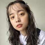 湿気による髪のボサボサもぺたんこヘアも解決したい。髪の毛の悩み別原因と対策