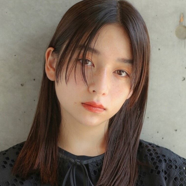 前髪のくせは縮毛矯正で解決。失敗しないために知っておきたいことのサムネイル画像