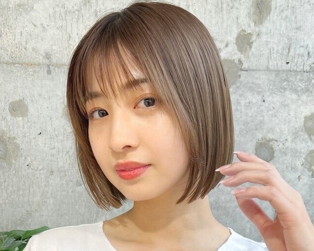 ブリーチなしでミルクティーベージュにできる?3つの方法と明るさ別カタログのサムネイル画像