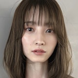 モカベージュってどんな髪色?ブリーチの有無からパーソナルカラー別まで