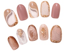 爪が緑 気をつけたい グリーンネイル の原因と対策 ホットペッパービューティーマガジン 爪が緑 気をつけたい グリーンネイル の原因と対策 ホットペッパービューティーマガジン