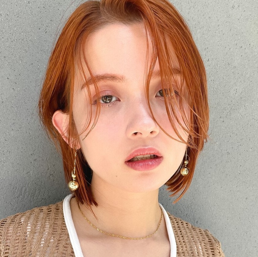 マンダリンカラーってどんな色?ブリーチありなしの違いからおすすめカタログまでのサムネイル画像