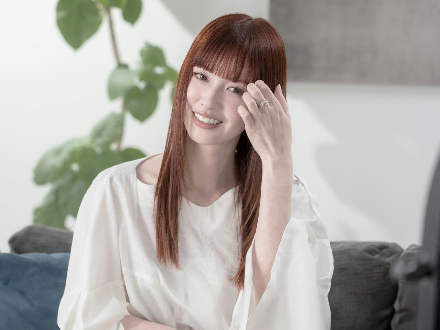 鈴木えみの髪事情。ヘアスタイルのこだわりからヘアケアまで髪に関するあれこれを本人に聞いてみたのサムネイル画像