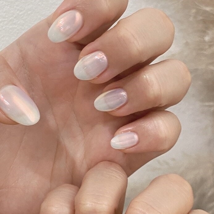 セルフネイルの始め方。マニキュア&ジェルの手順と初心者向け6つのデザインのサムネイル画像