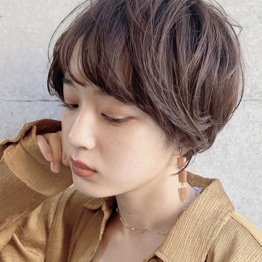 くせ毛を活かす髪型って?気になる部分をチャームポイントに変えるスタイルリストのサムネイル画像