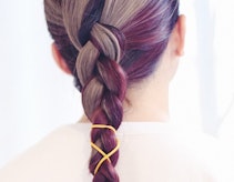 三つ編みってどう作る?イラストで学ぶ基本のやり方&アレンジバリエーションを解説