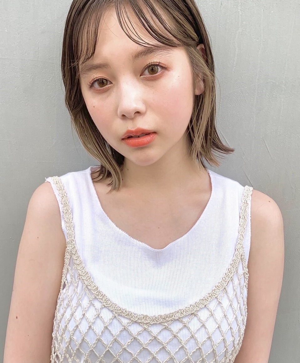 即おしゃれ見えする メッシュ に注目 ハイライトとの違いやレングス別スタイルを大特集 ホットペッパービューティーマガジン